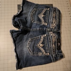 Miss Me Size 30 Short